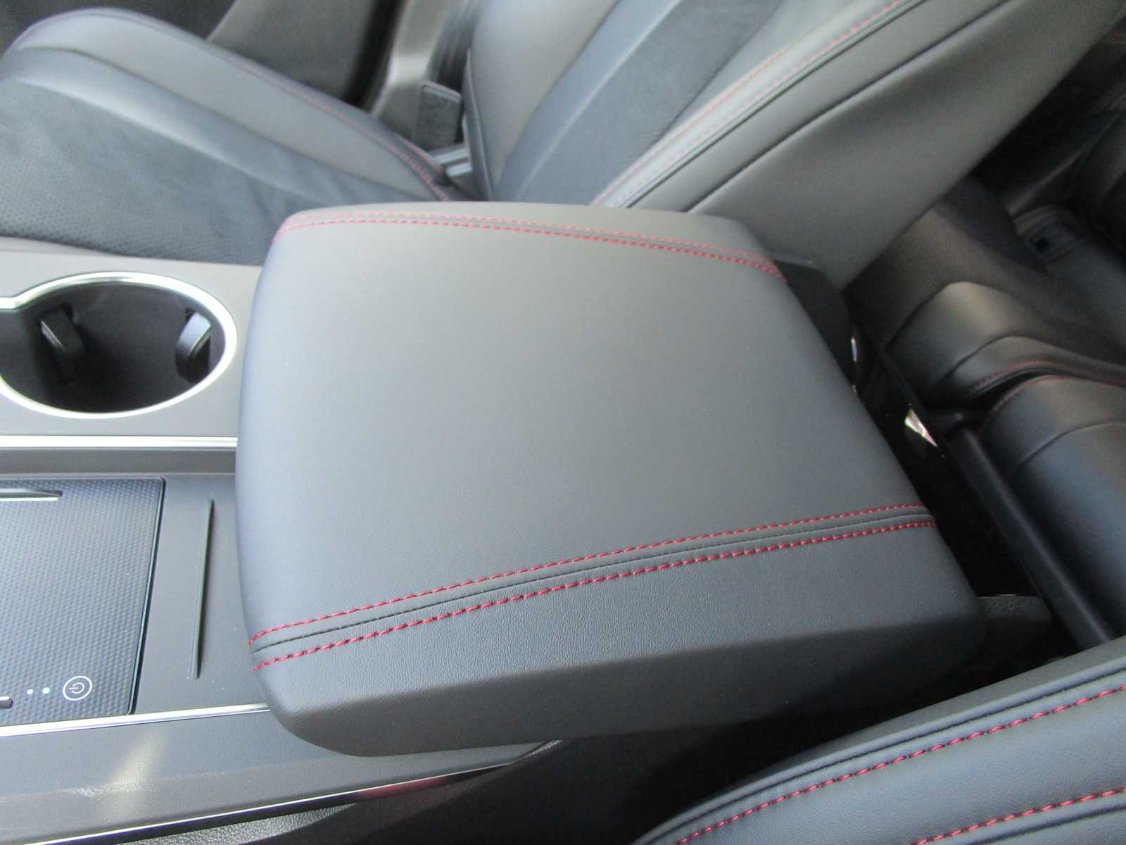 2026 Acura MDX A-Spec Package - Photo 22