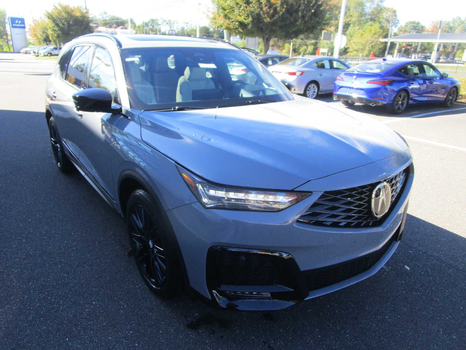 2026 Acura MDX SH-AWD A-Spec Advance photo 3
