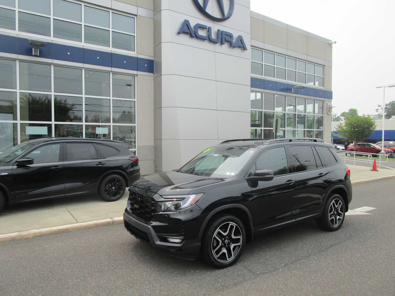Crystal Black Pearl 2022 Honda Passport SUV / Crossover All-Wheel Drive Automatic