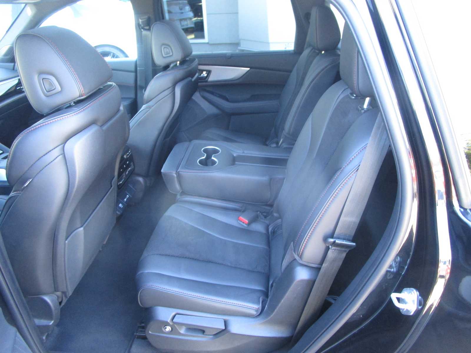 2024 Acura MDX A-Spec Package - Photo 10