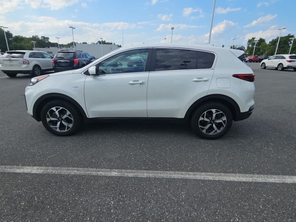 Used 2022 Kia Sportage LX SUV