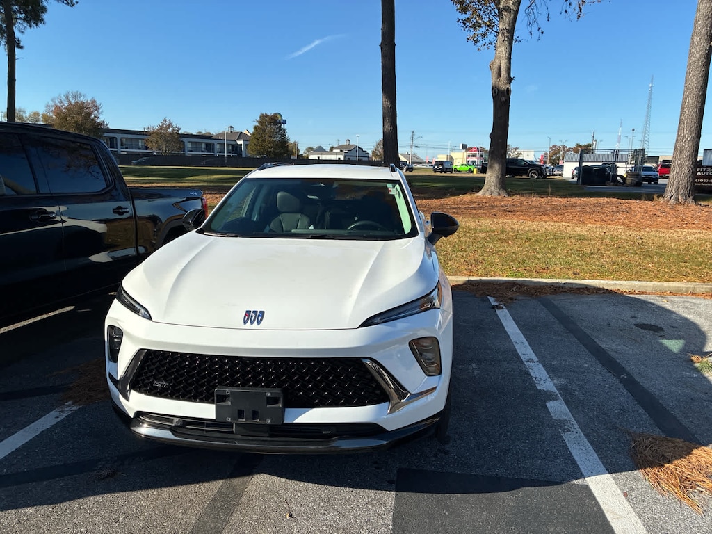 Certified 2025 Buick Envision Sport Touring SUV