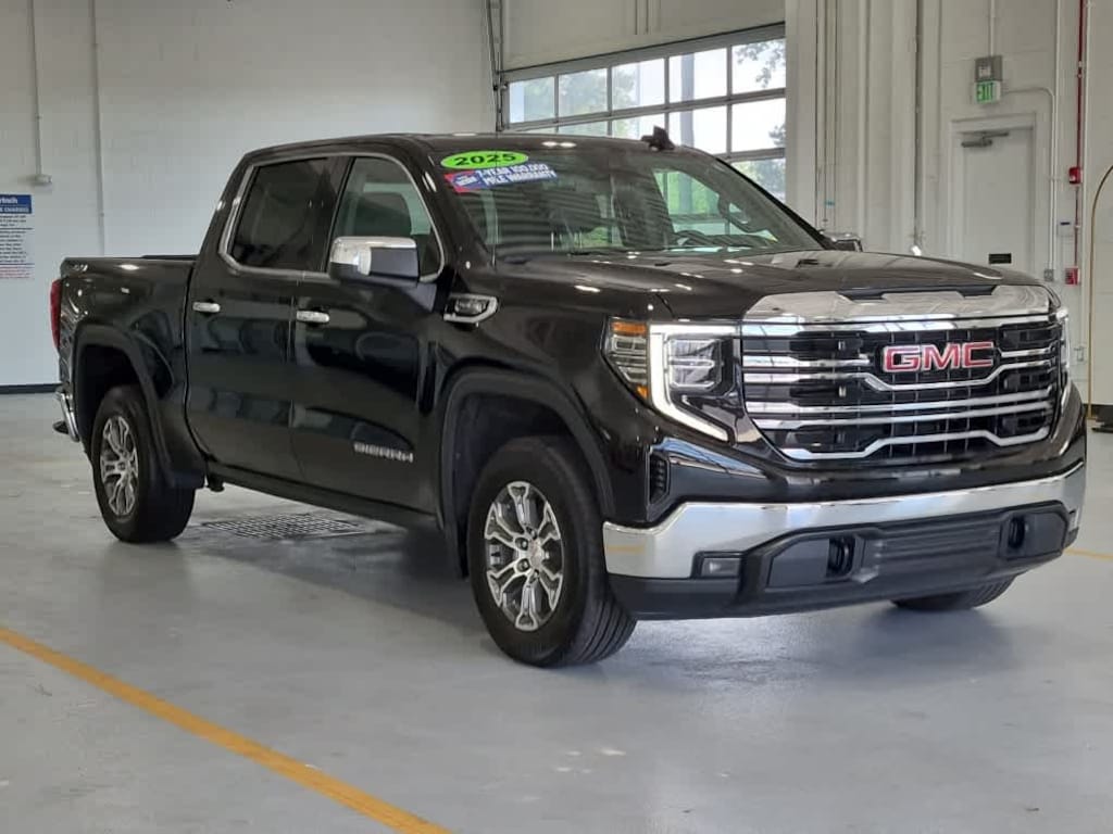 Certified 2025 GMC Sierra 1500 SLT Truck