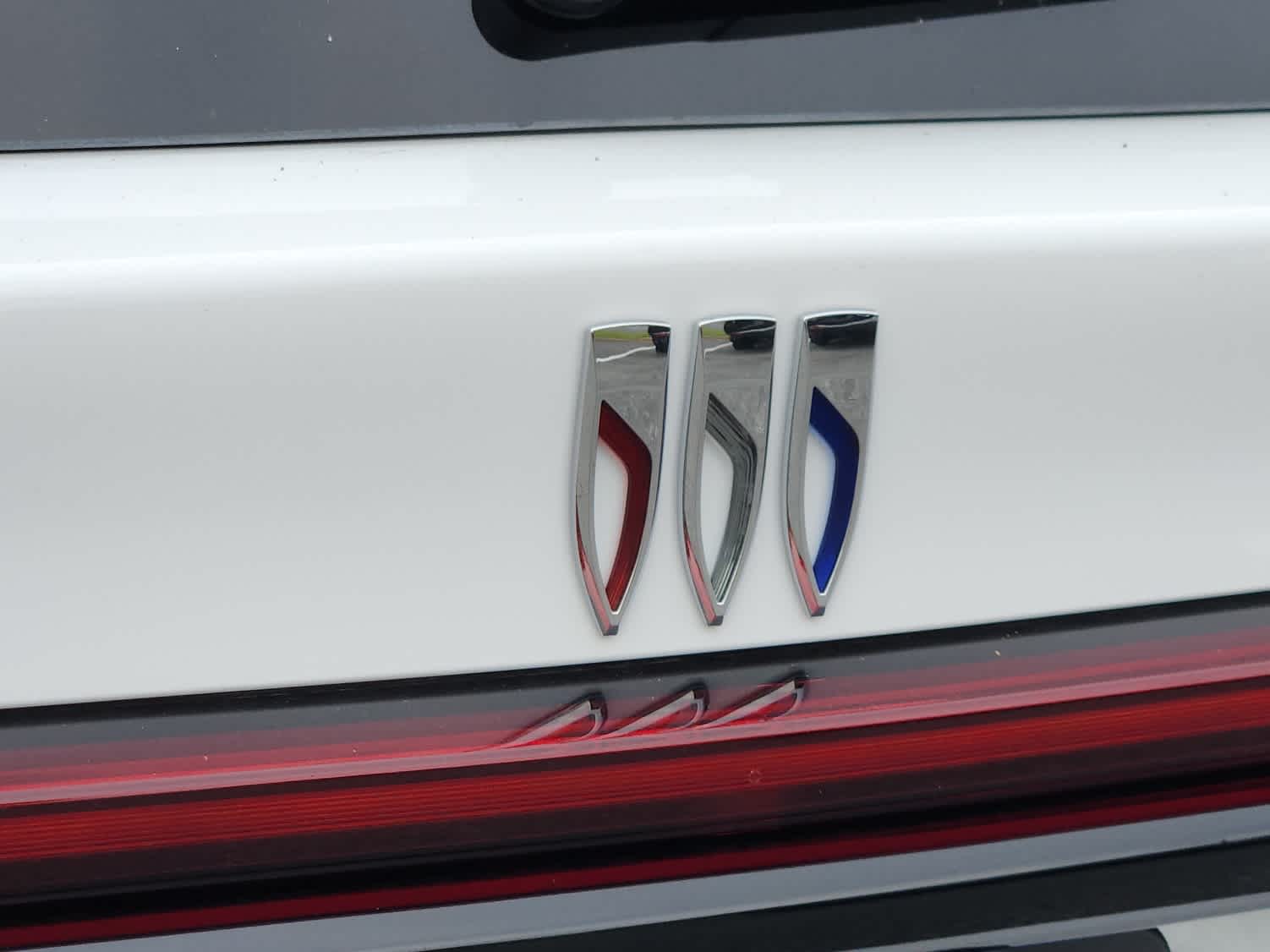 2026 Buick Enclave Sport Touring - Photo 19