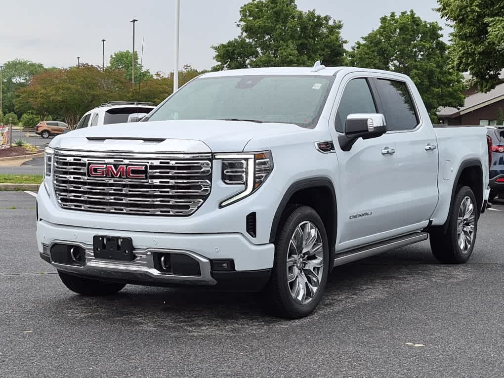 2026 GMC Sierra 4WD Crew Cab Short Box Denali's photo