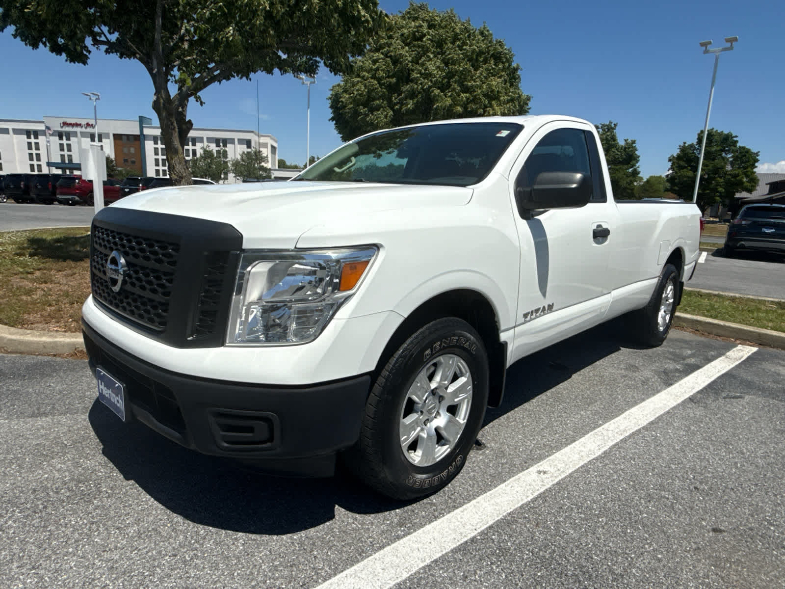 2017 Nissan Titan