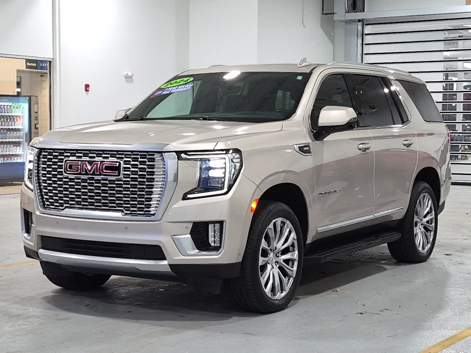 2024 GMC Yukon Denali's photo