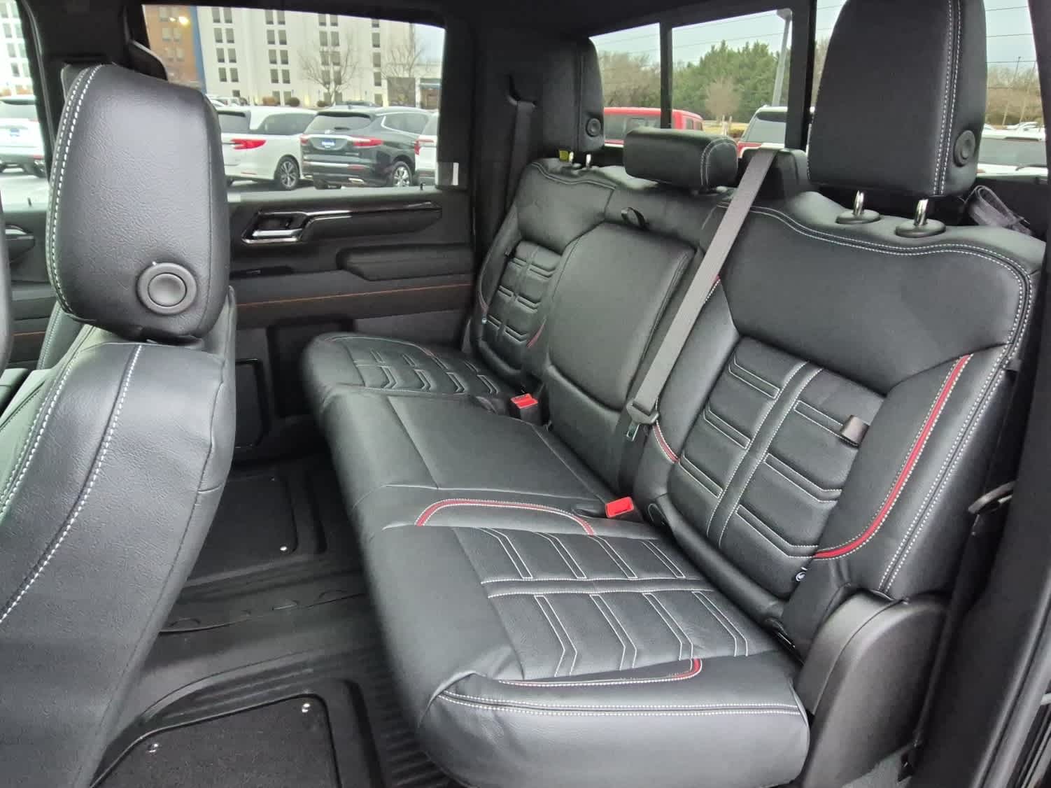 2026 GMC Sierra 2500HD AT4 - Photo 7