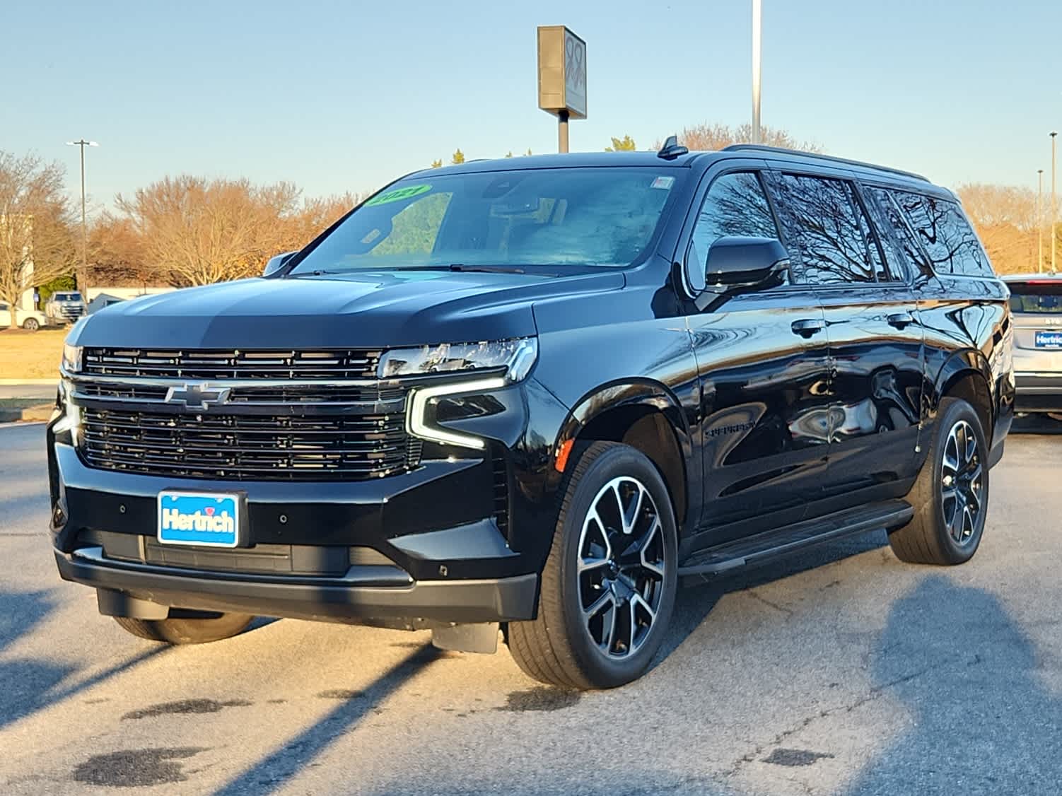 2021 Chevrolet Suburban RST's photo
