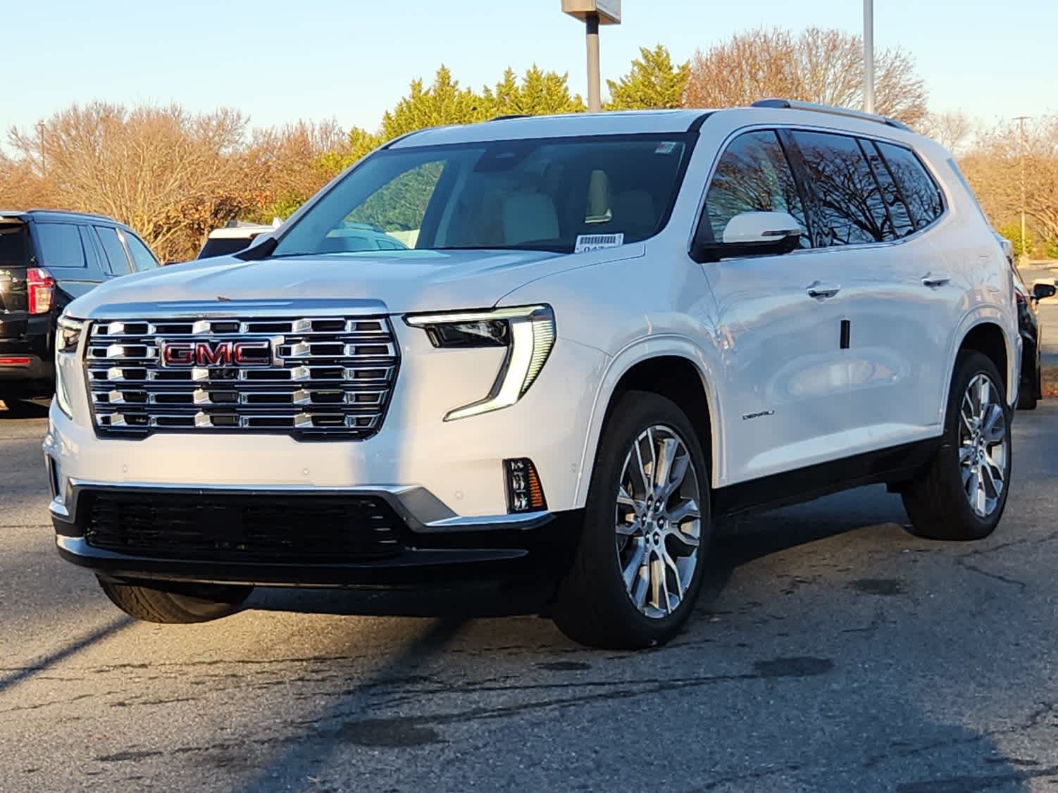 2026 GMC Acadia Denali's photo