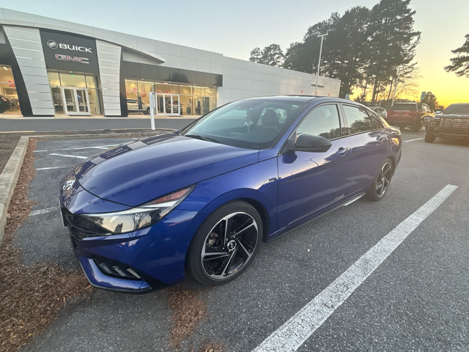  Hyundai Elantra
