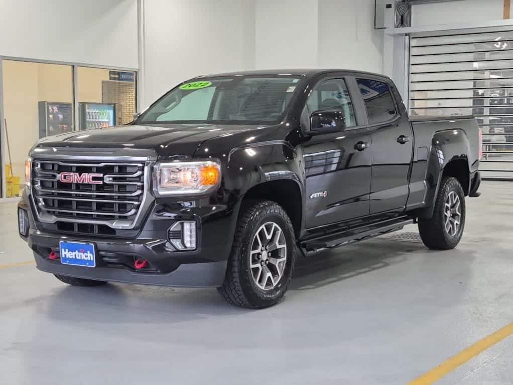 Used 2022 GMC Canyon AT4 - Cloth Truck