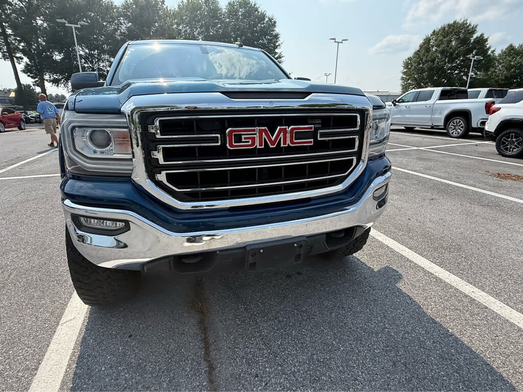 Used 2019 GMC Sierra 1500 Limited SLE Truck