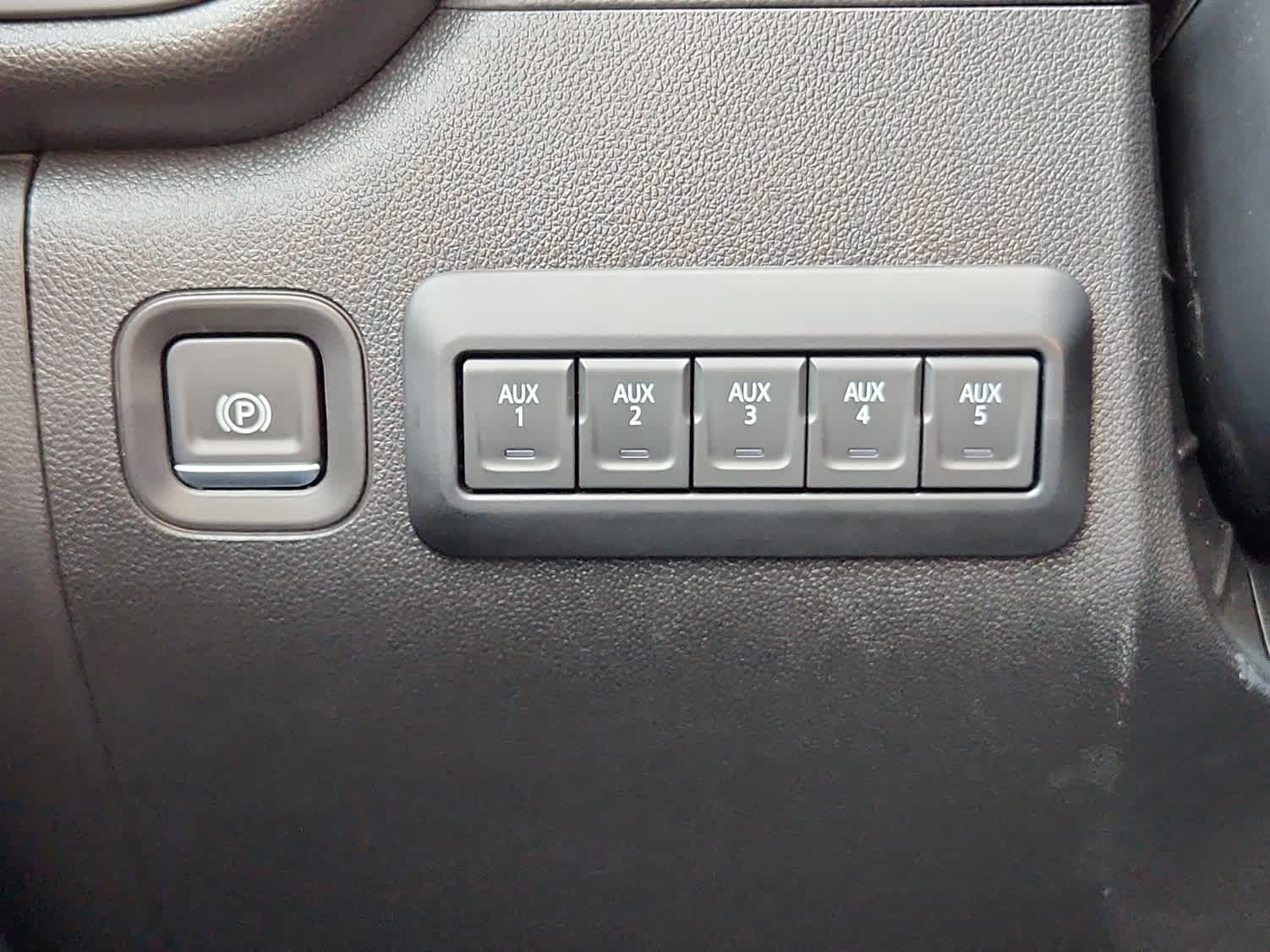 2025 GMC Sierra 2500HD Pro - Photo 17