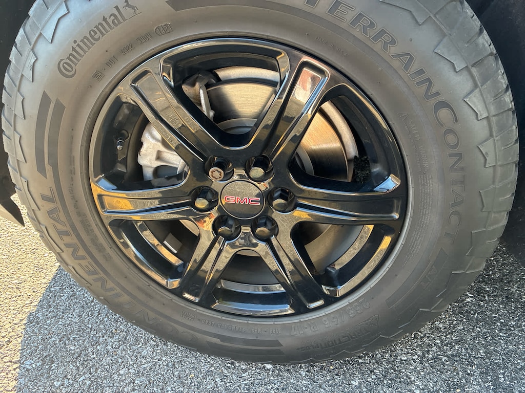 Used 2021 GMC Acadia AT4 SUV