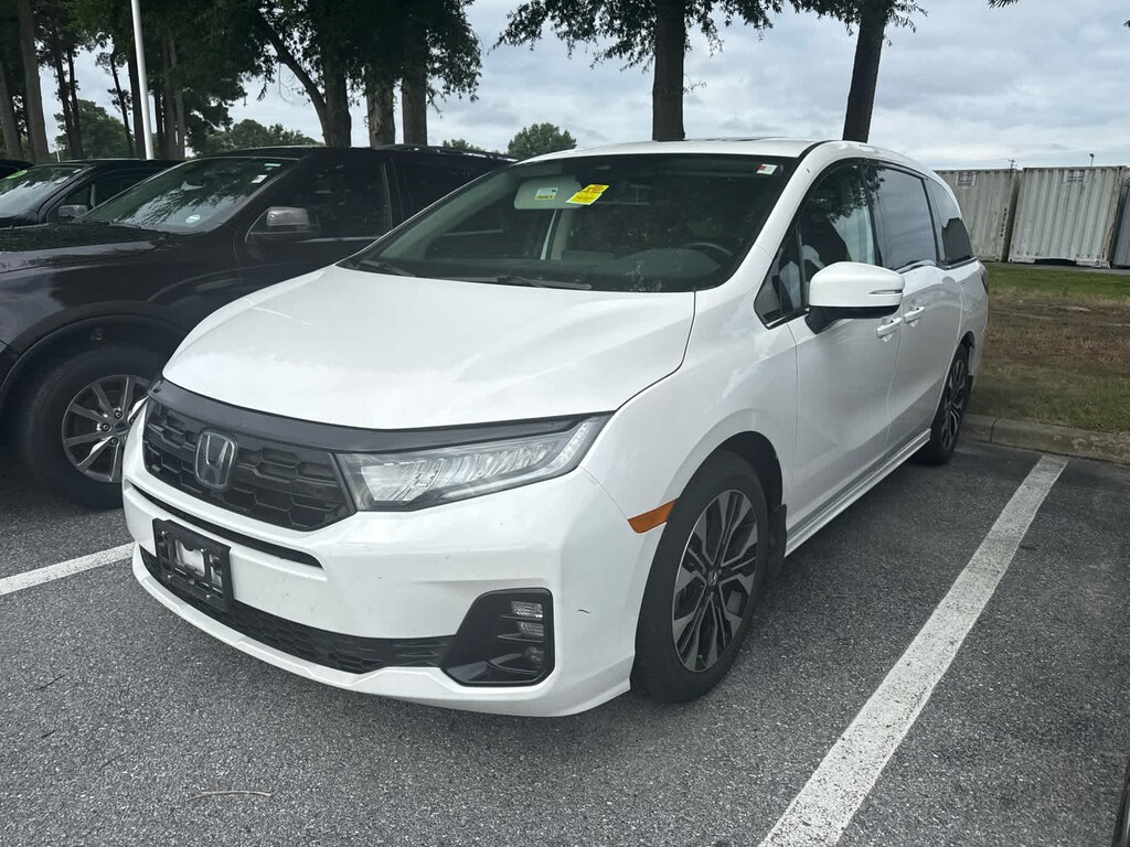 Used 2025 Honda Odyssey Elite