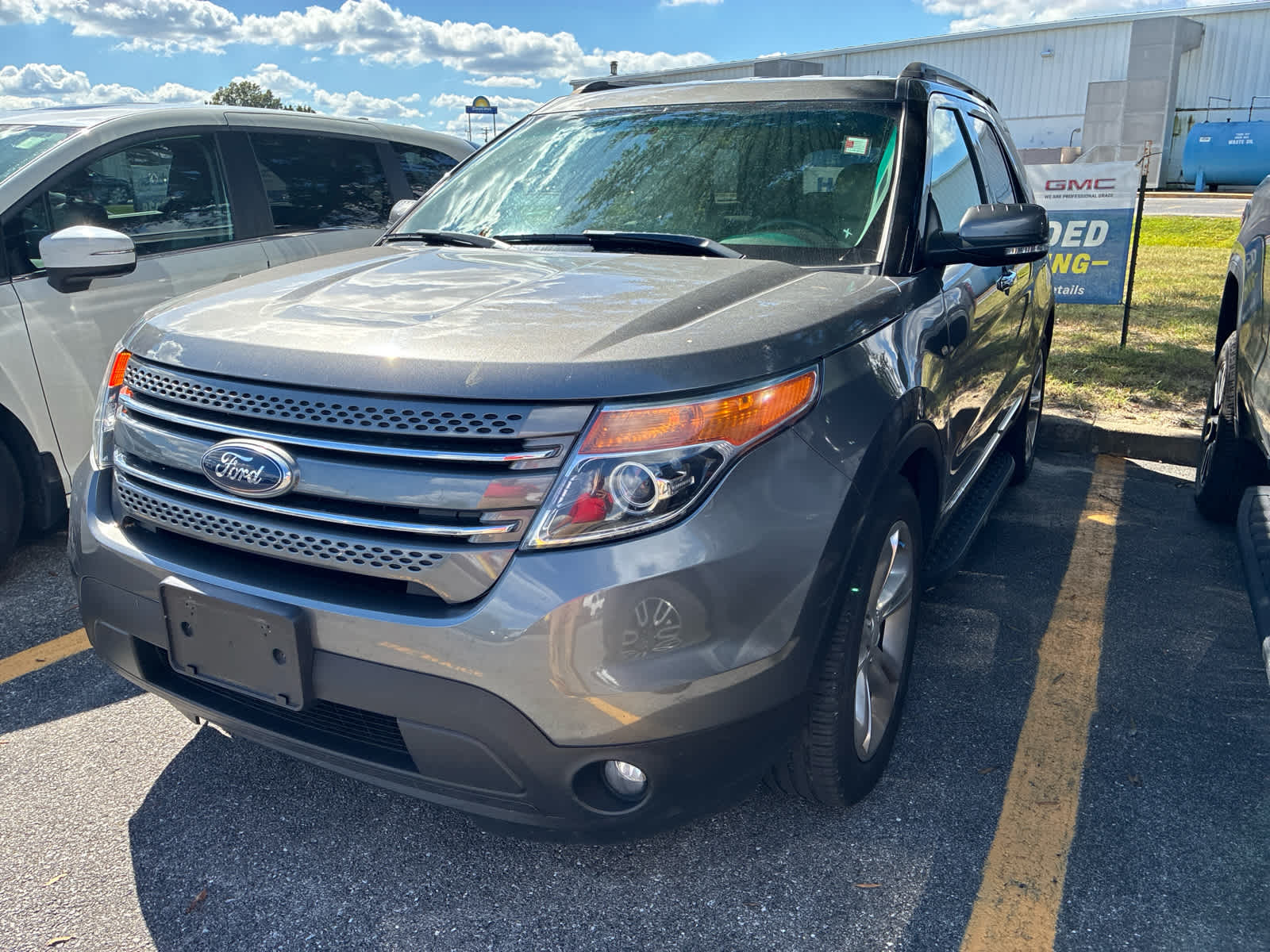 2014 Ford Explorer Limited photo 2