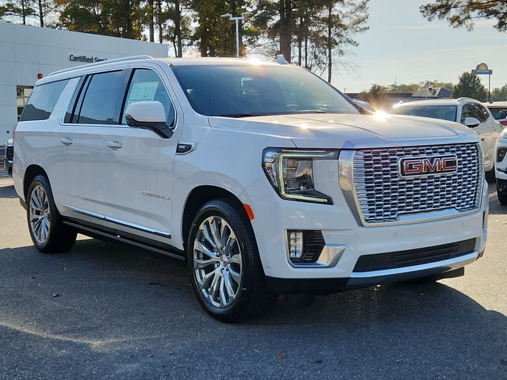 2024 Gmc Yukon XL Denali photo 2