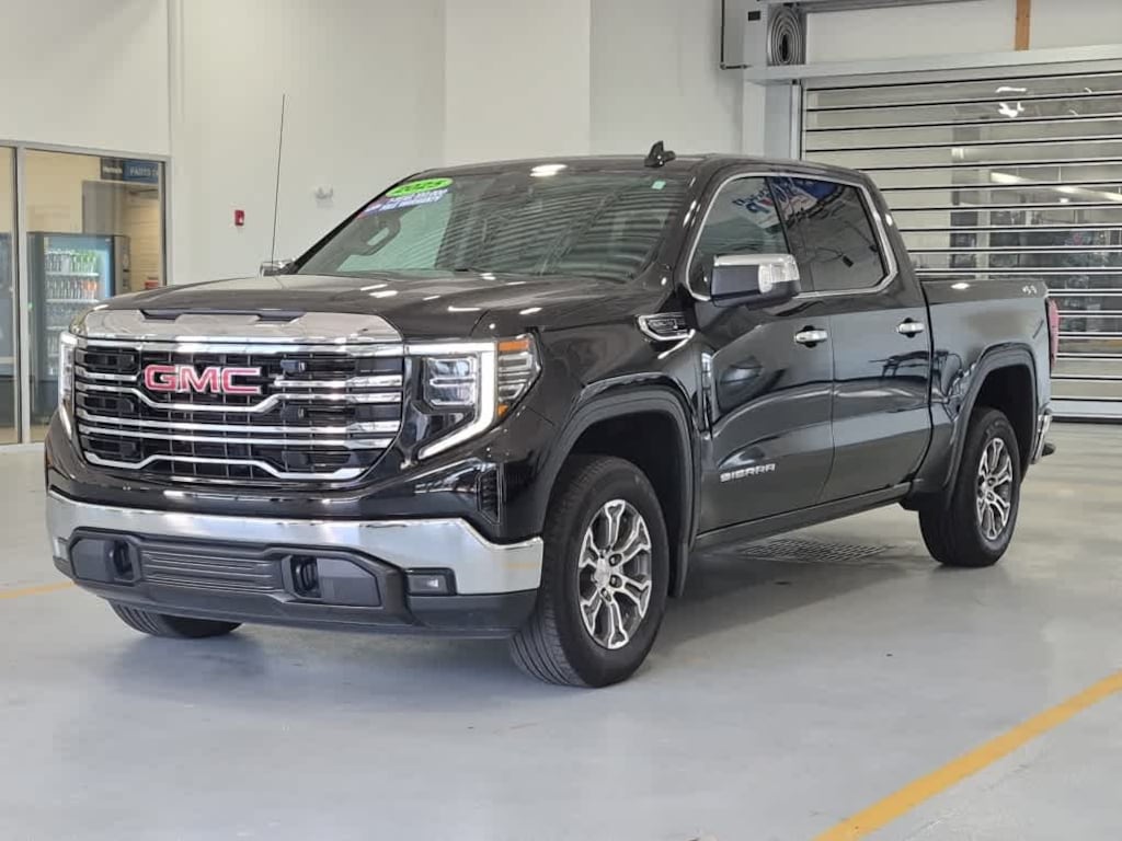 Certified 2025 GMC Sierra 1500 SLT Truck