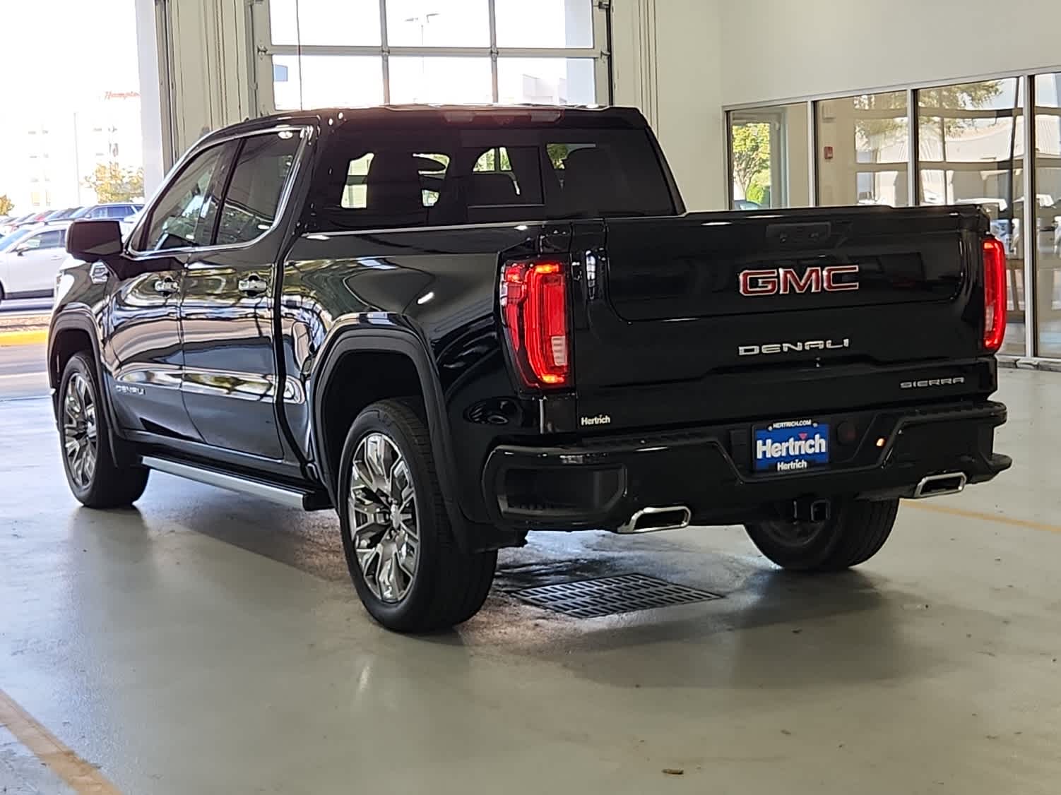 2023 Gmc Sierra 1500 Denali photo 3