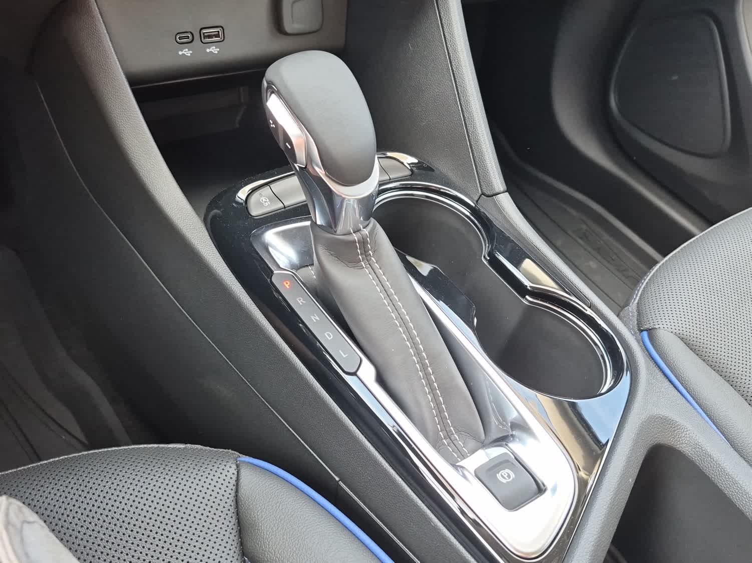 2026 Buick Encore GX Sport Touring - Photo 12