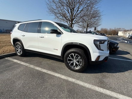 2026 GMC Acadia AT4 SUV