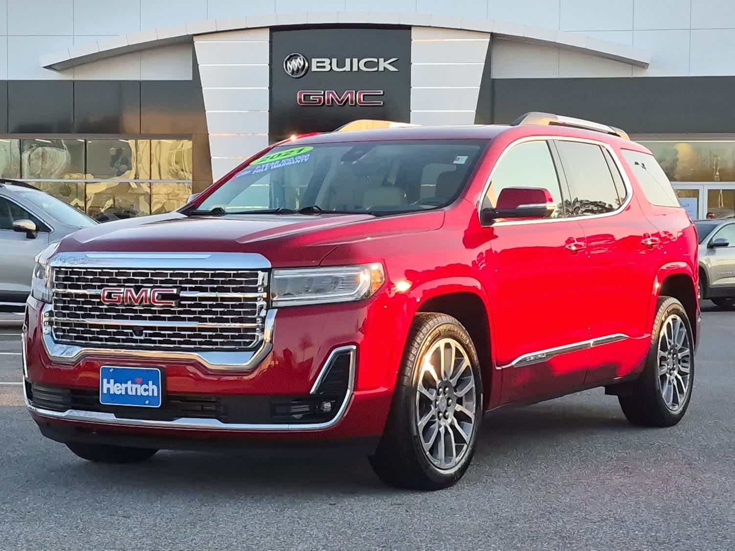 2021 GMC Acadia Denali's photo