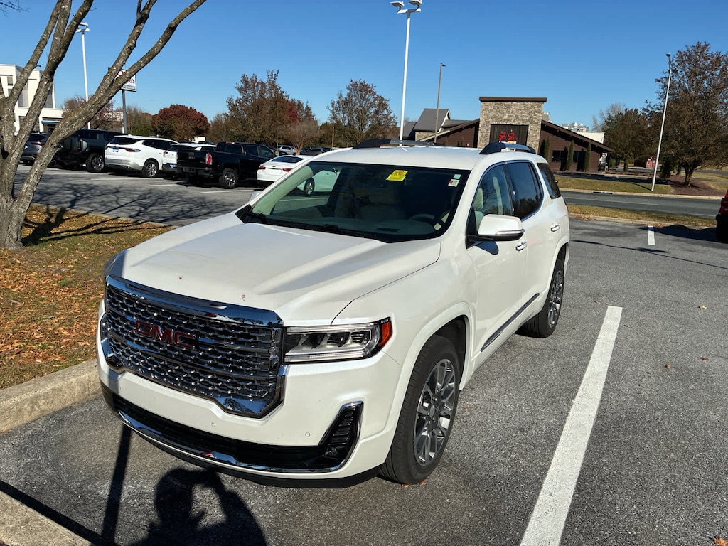 Used 2022 GMC Acadia Denali SUV