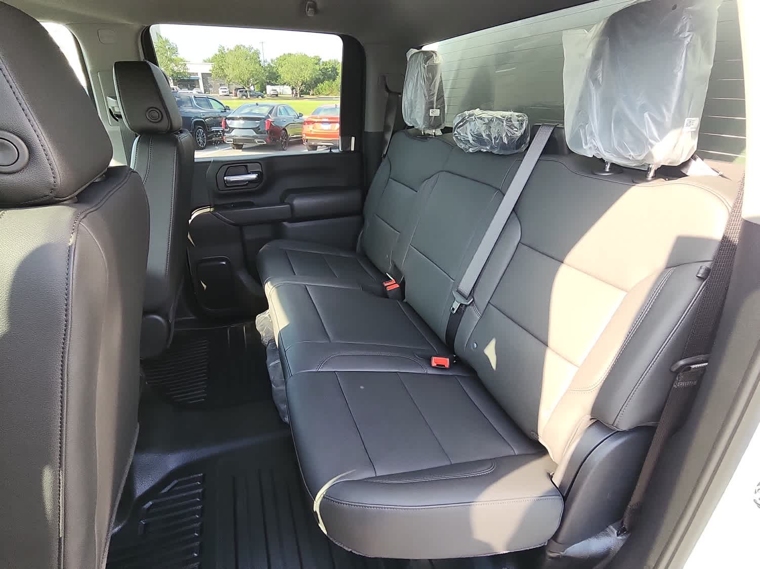 2025 GMC Sierra 3500 Chassis Cab Pro - Photo 7