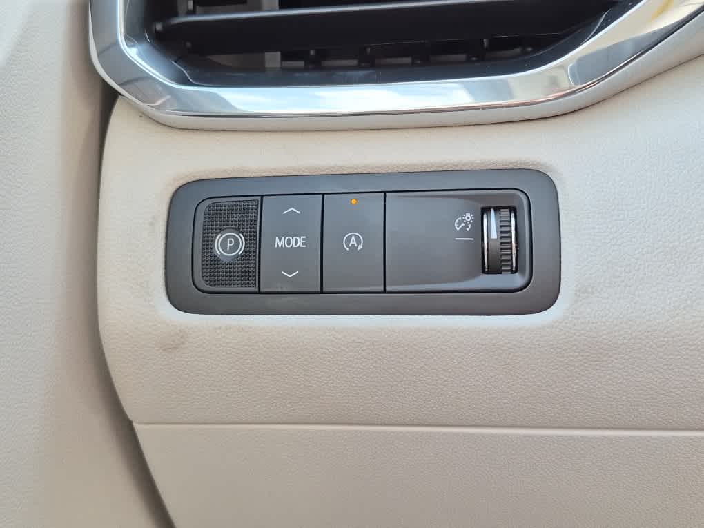 2027 GMC Acadia Denali - Photo 18