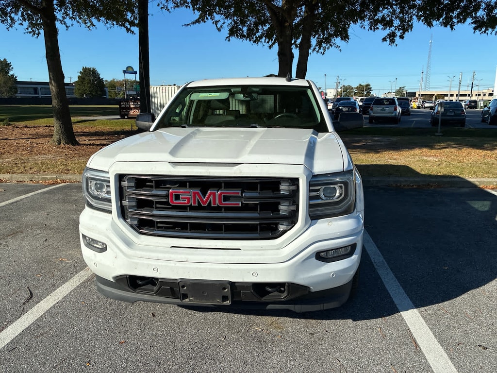 Used 2017 GMC Sierra 1500 SLT Truck