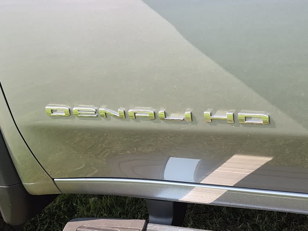 2026 GMC Sierra 3500HD Denali - Photo 20