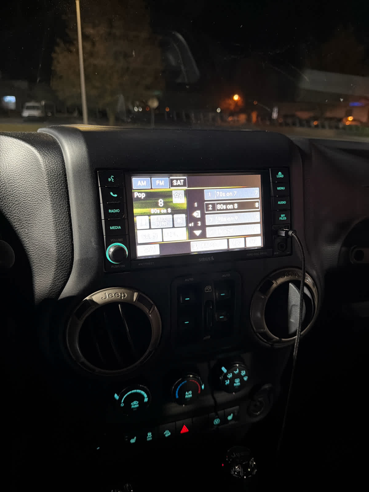 2016 Jeep Wrangler Unlimited Anniversary Edition photo 4