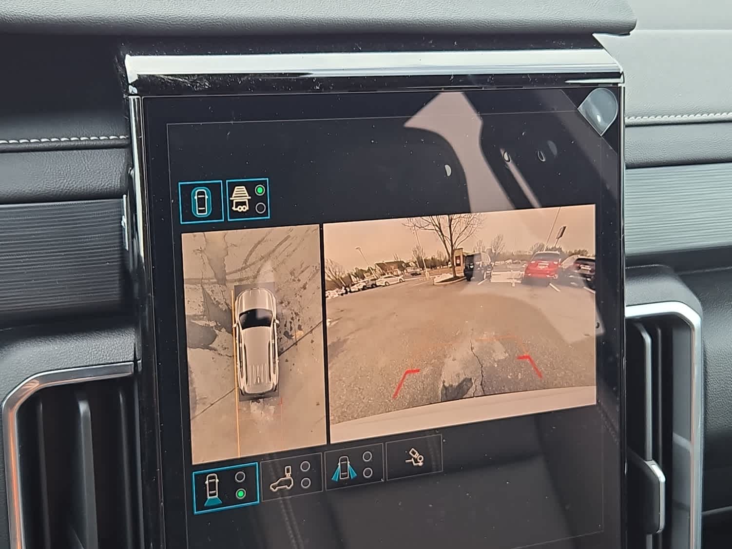 2026 GMC Acadia Elevation - Photo 15