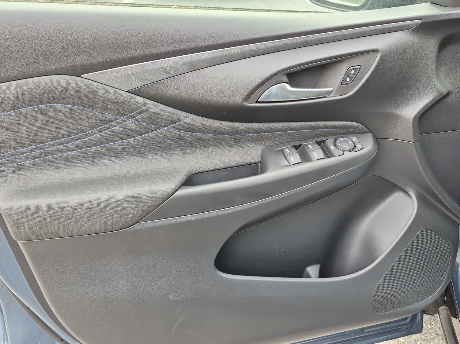 2026 Buick Envista Sport Touring - Photo 8
