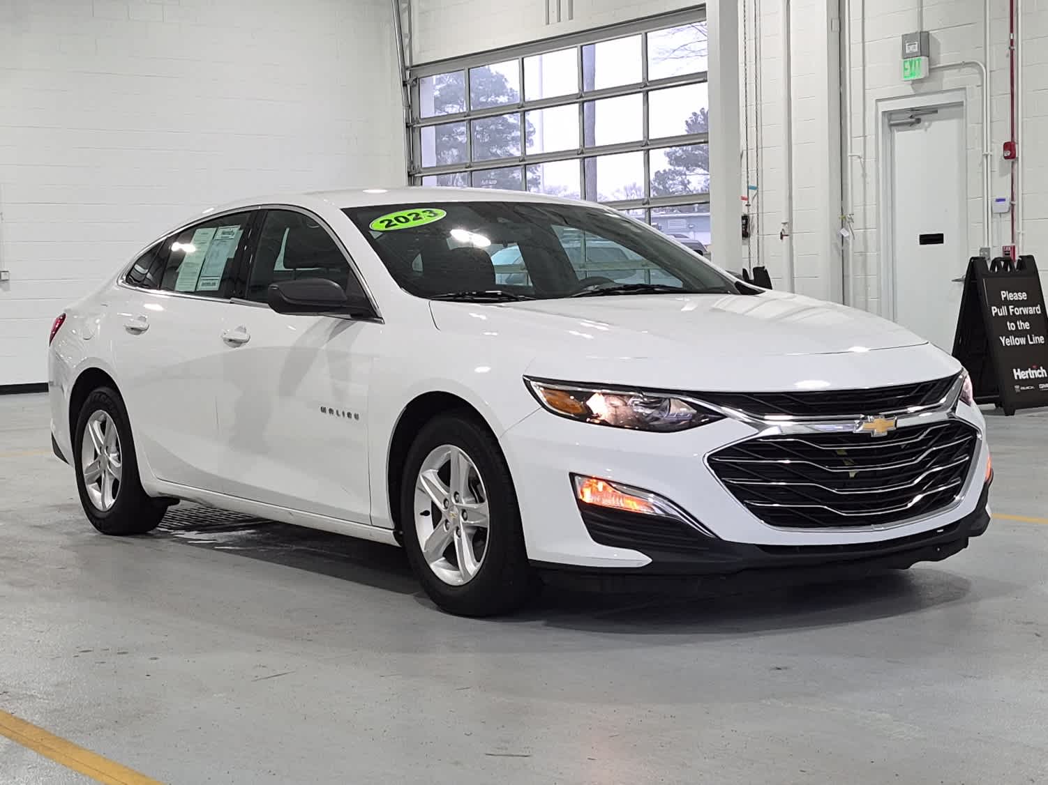 Used 2023 Chevrolet Malibu 1FL with VIN 1G1ZC5ST6PF156126 for sale in Salisbury, MD