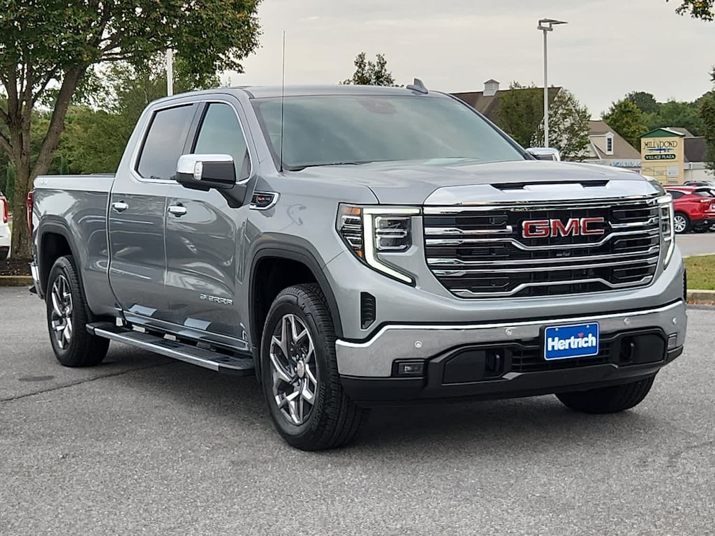 New 2026 GMC Sierra 1500 SLT Truck