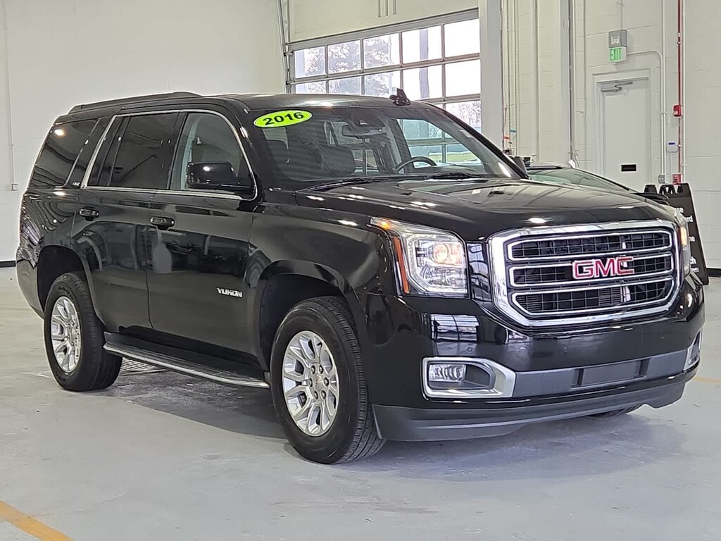 Used 2016 GMC Yukon SLT SUV