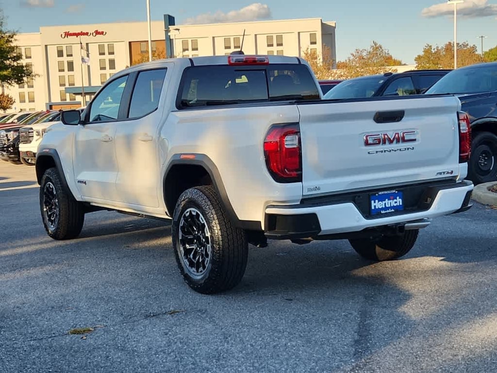 New 2026 GMC Canyon AT4 Truck
