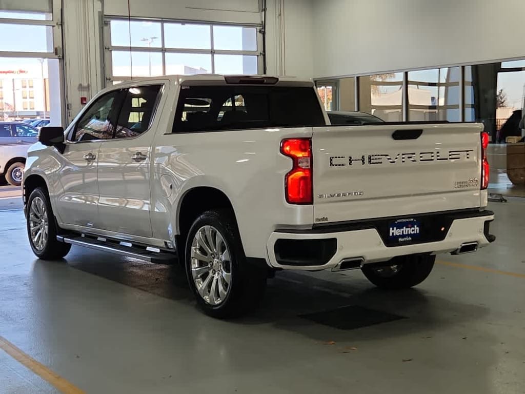 Used 2022 Chevrolet Silverado 1500 LTD High Country Truck