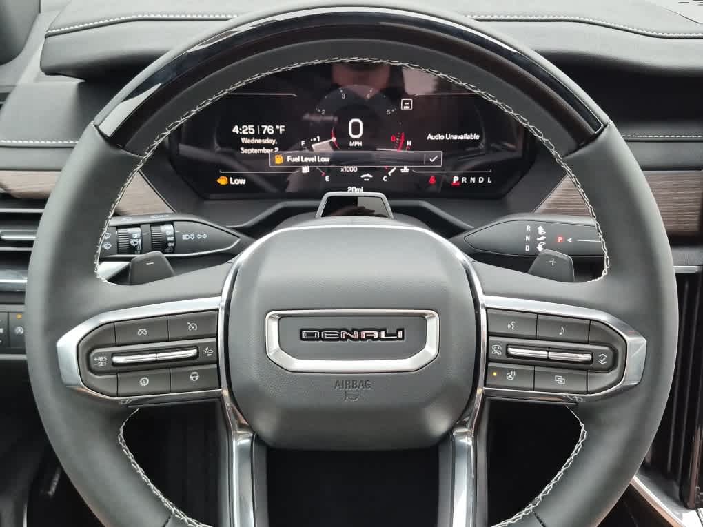 2027 GMC Acadia Denali - Photo 18