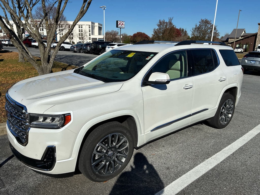 Used 2022 GMC Acadia Denali SUV