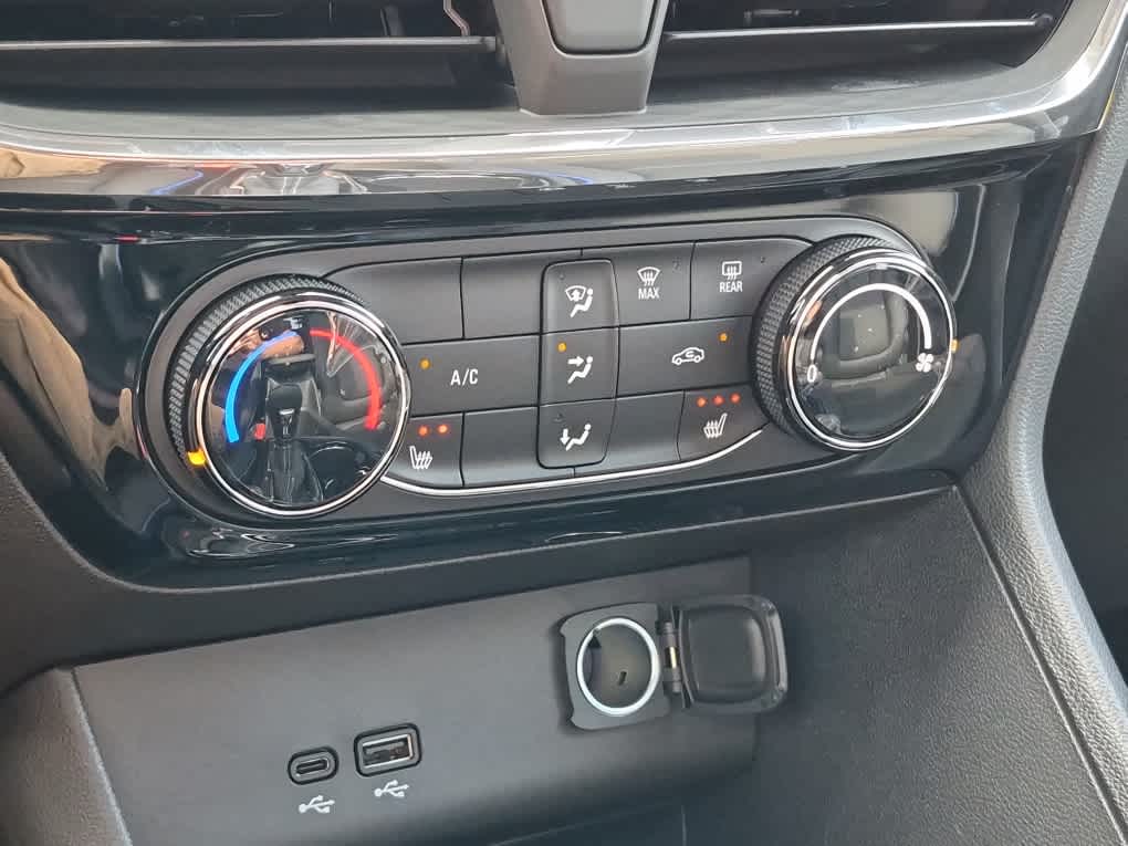 2026 Buick Encore GX Sport Touring - Photo 15