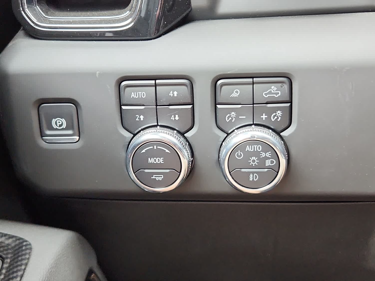 2025 GMC Sierra 1500 AT4 - Photo 20