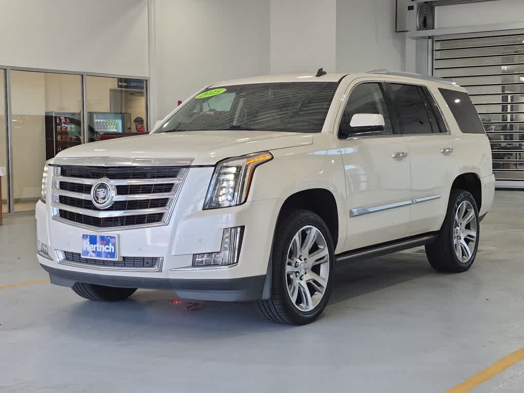2015 Cadillac Escalade AWD Premium's photo