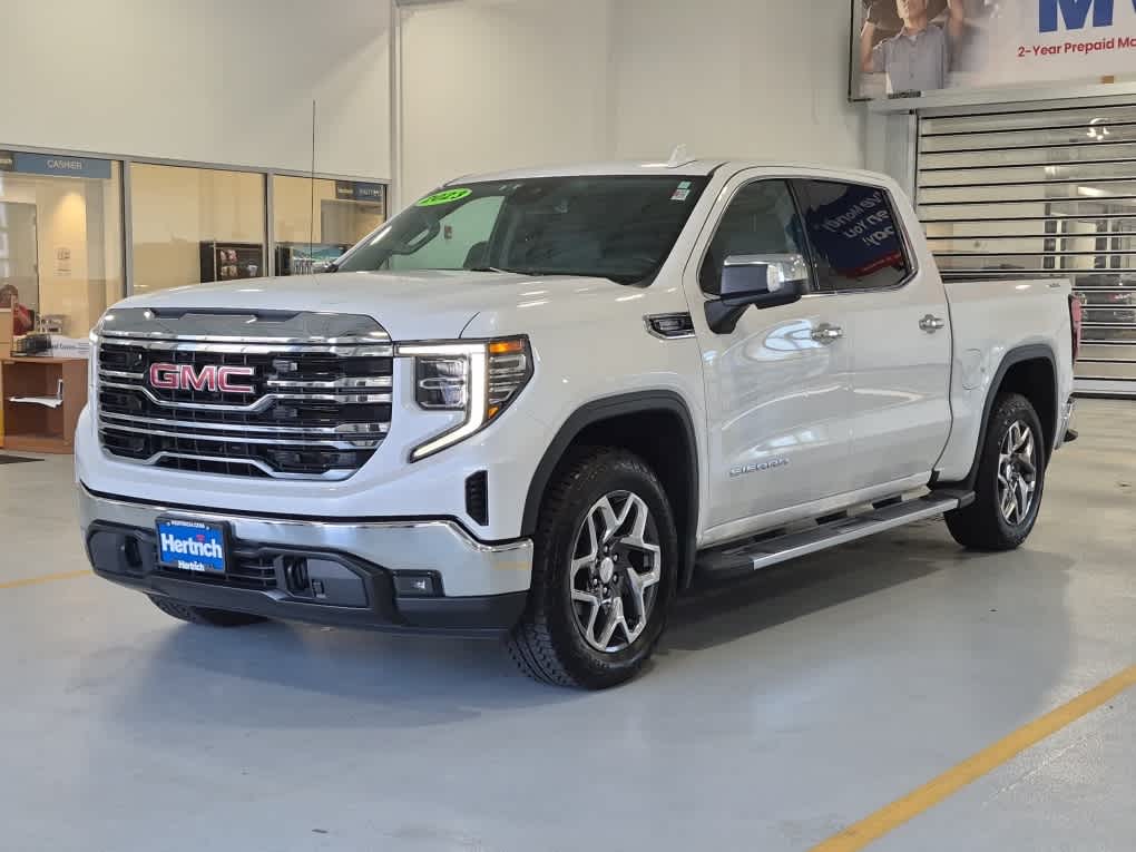 2023 GMC Sierra 1500 SLT Truck
