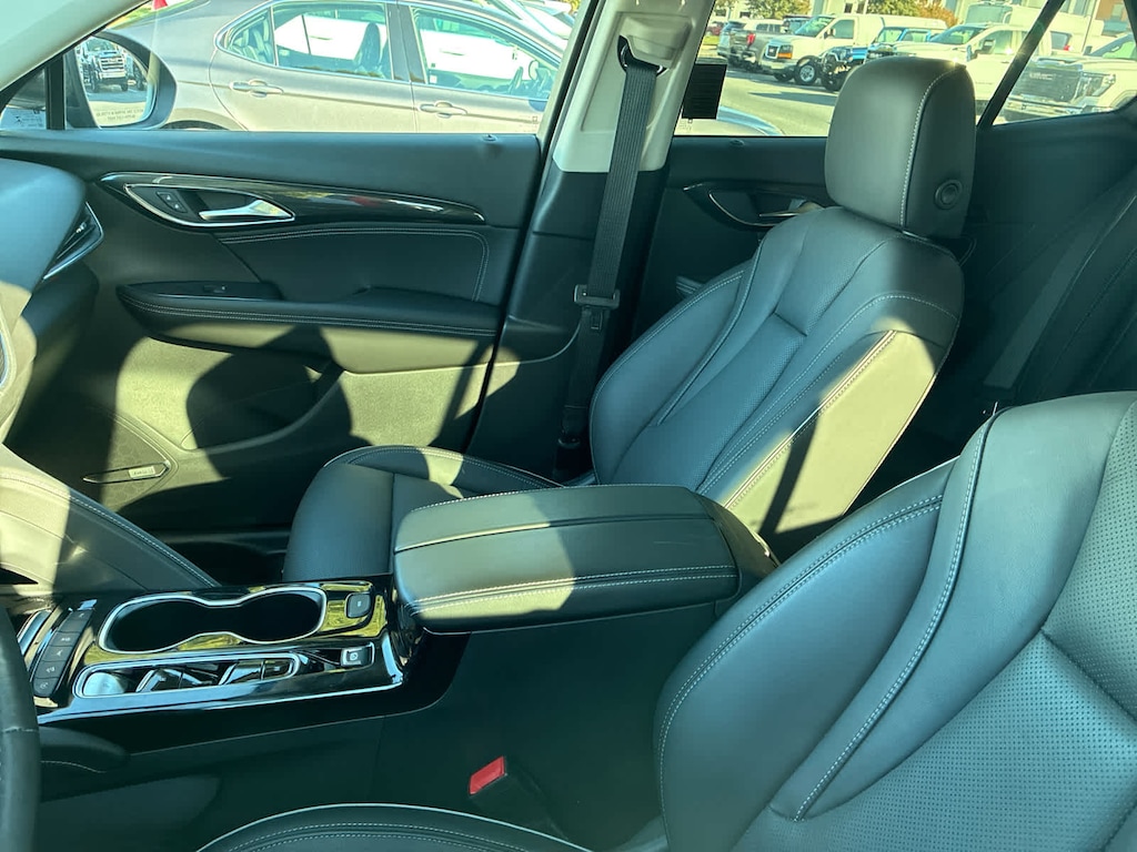 Certified 2021 Buick Envision Essence SUV