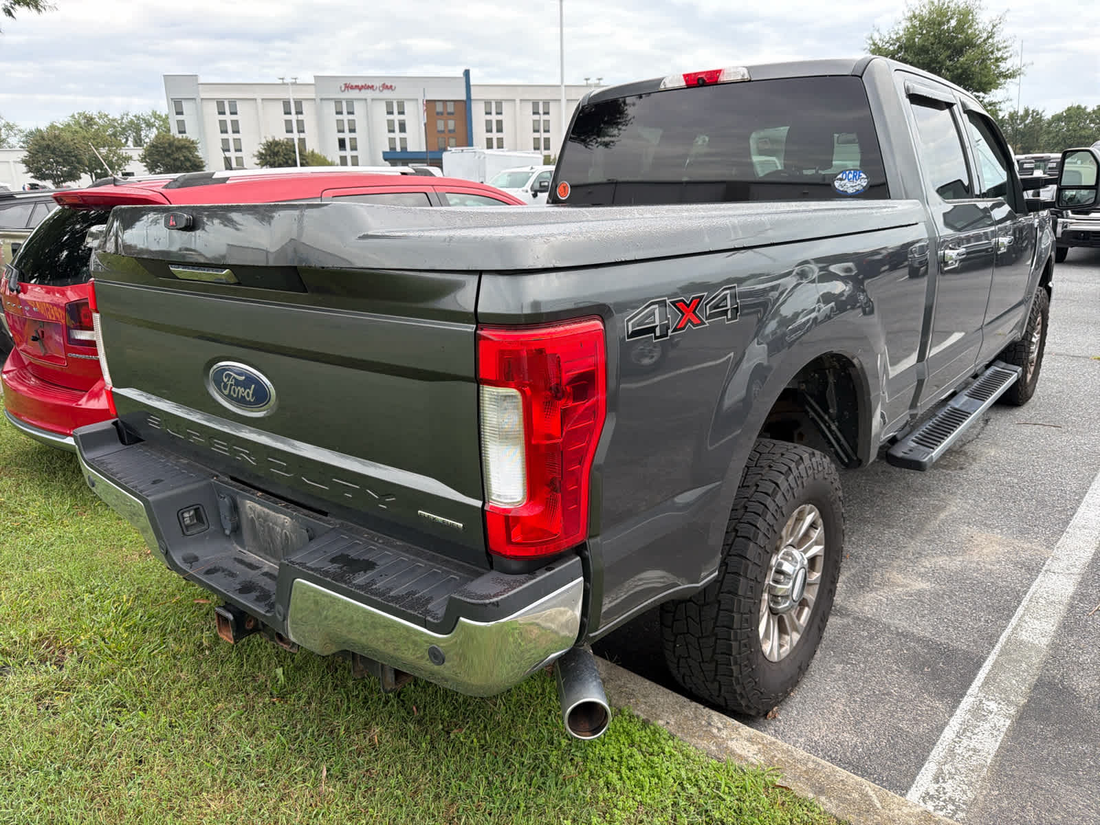 2017 Ford F-250 XLT photo 4