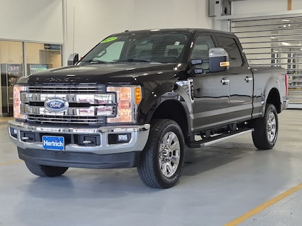 2017 Ford Super Duty F-350 SRW Platinum