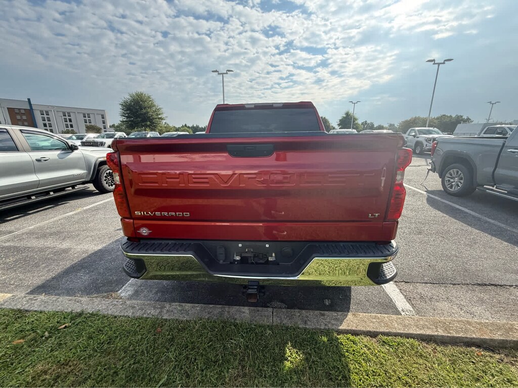 Used 2021 Chevrolet Silverado 1500 LT Truck